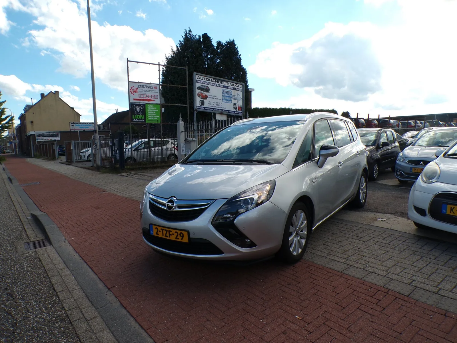 Opel Zafira (2013) — foto 1