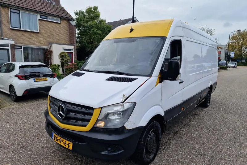 Mercedes-Benz Sprinter (2013)