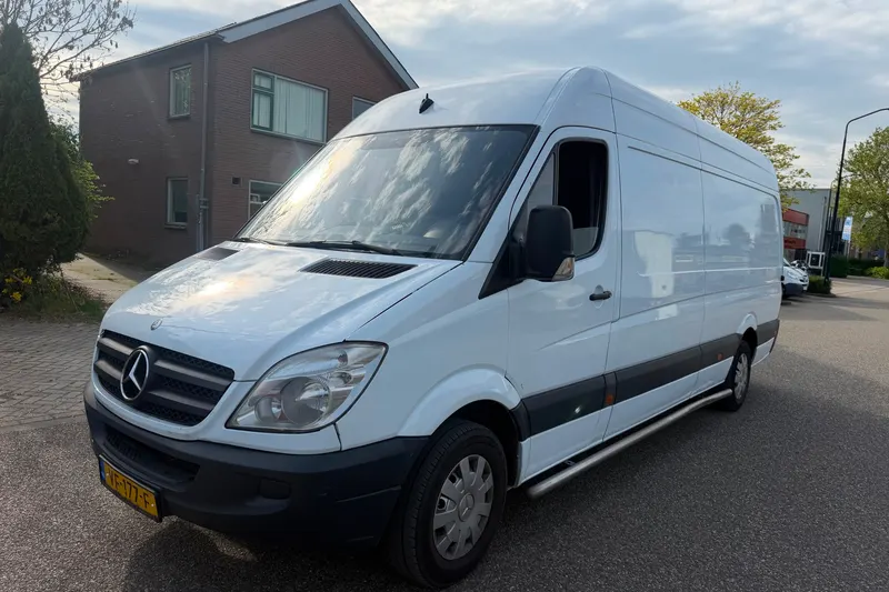 Mercedes-Benz Sprinter (2014)