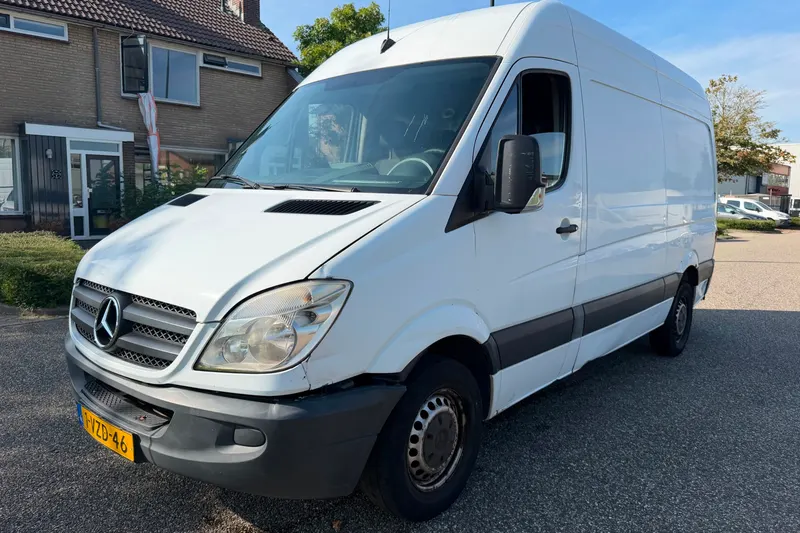 Mercedes-Benz Sprinter (2012)