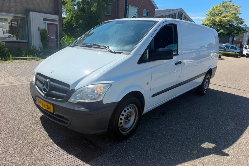 Mercedes-Benz Vito (2012)
