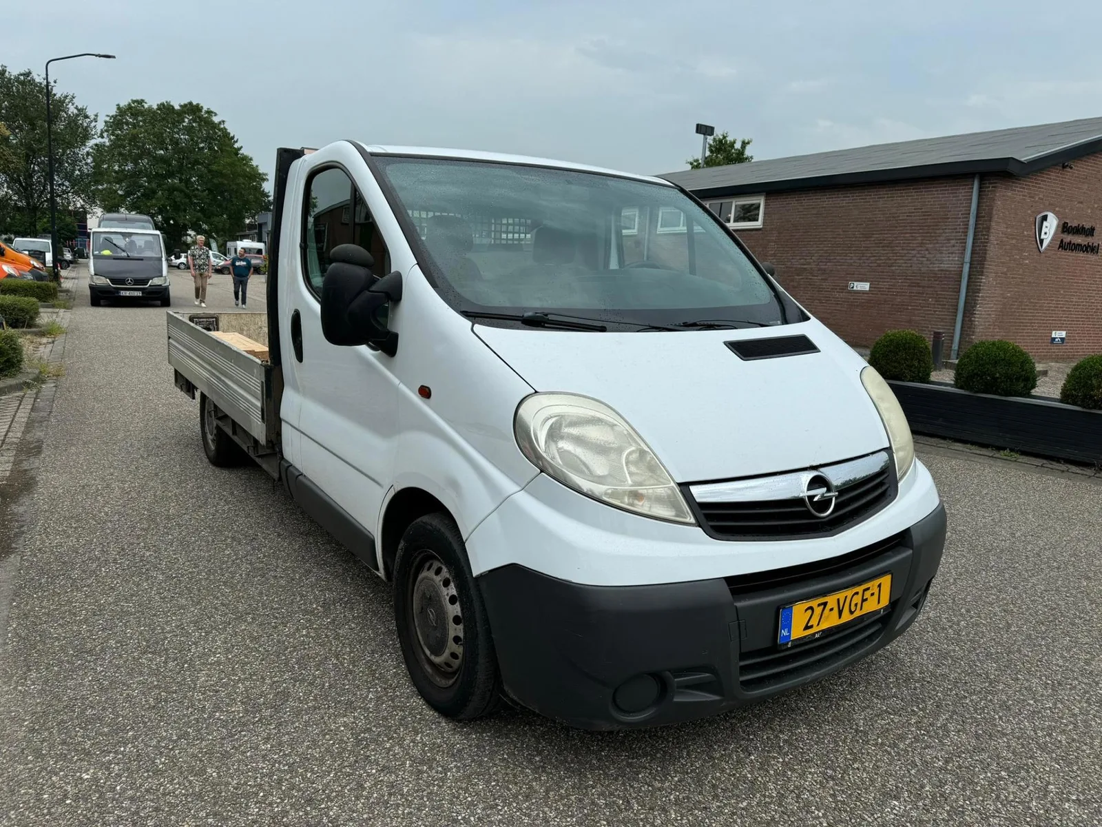 Opel Vivaro (2007) — foto 1