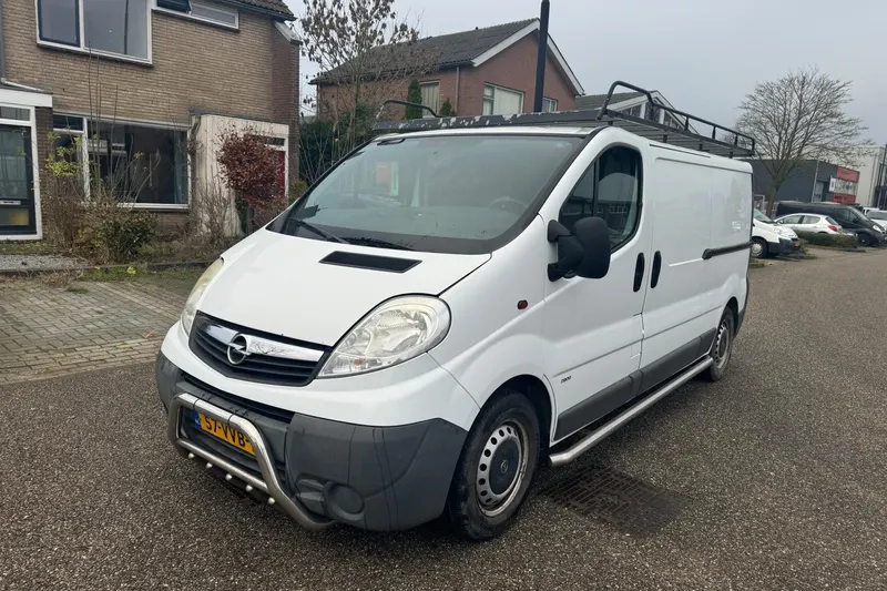 Opel Vivaro (2008)