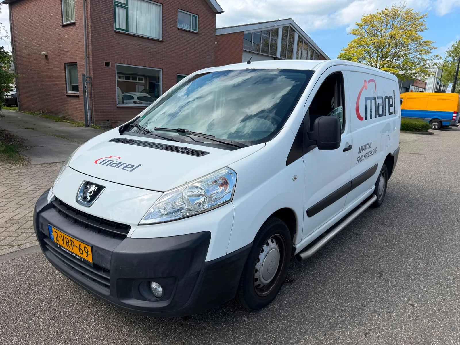 Peugeot Expert (2011) — foto 1