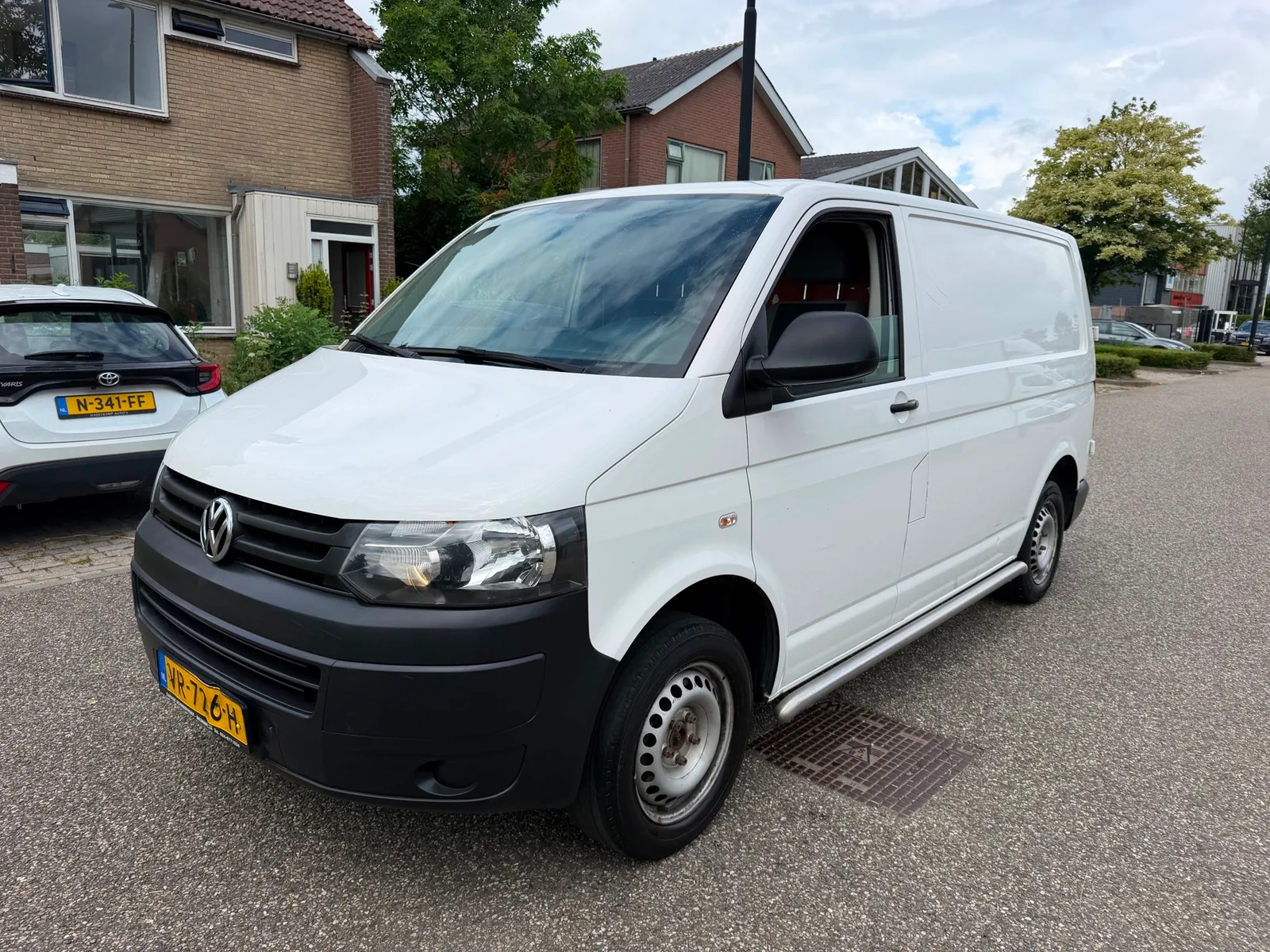 Volkswagen Transporter (2015) — foto 1