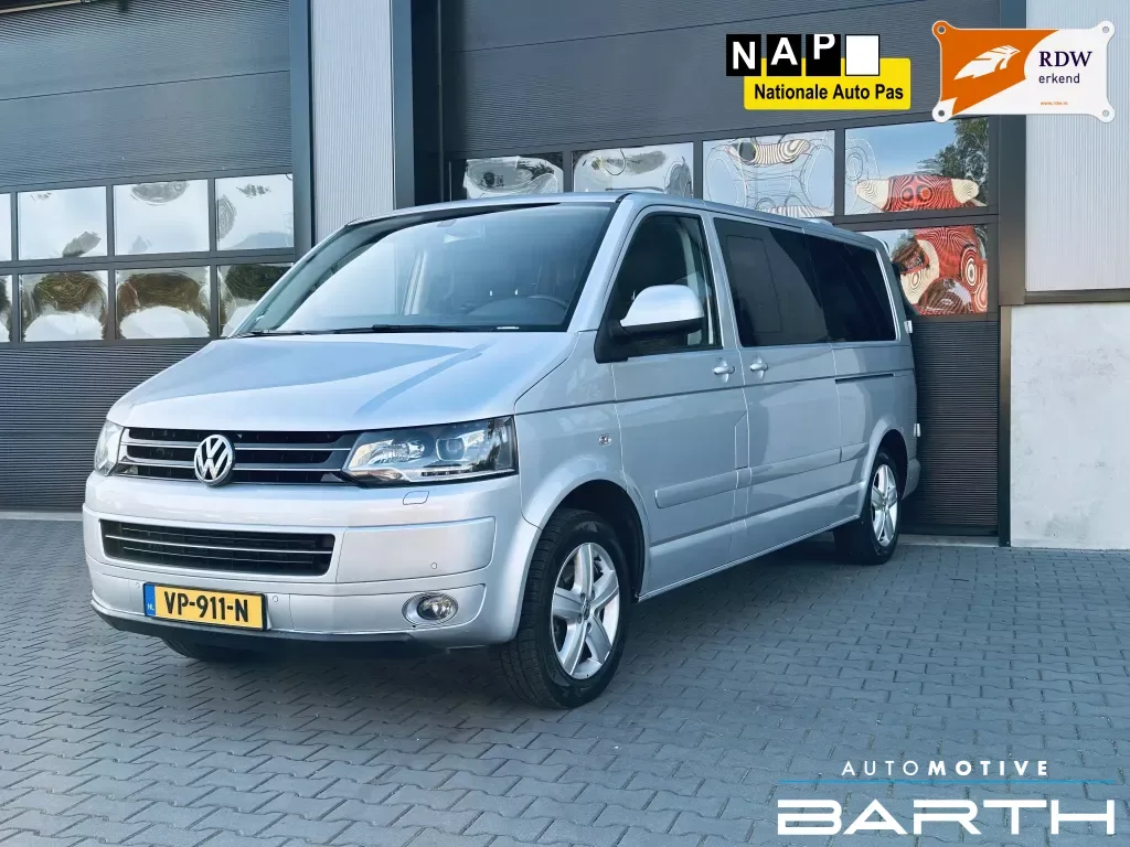 Volkswagen Transporter (2015) — foto 1