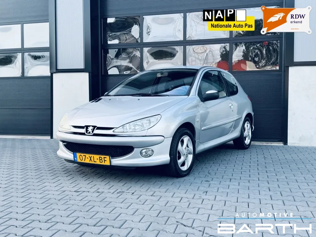 Peugeot 206 (2007) — foto 1