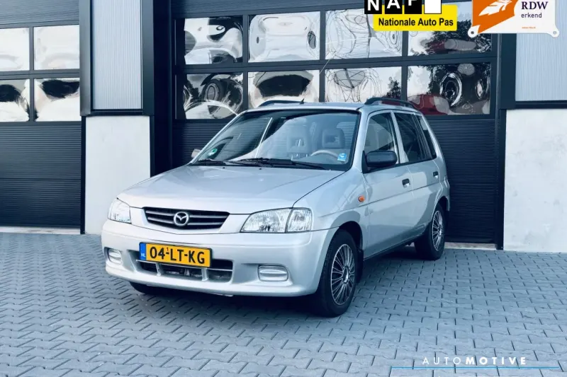 Mazda Demio (2003)