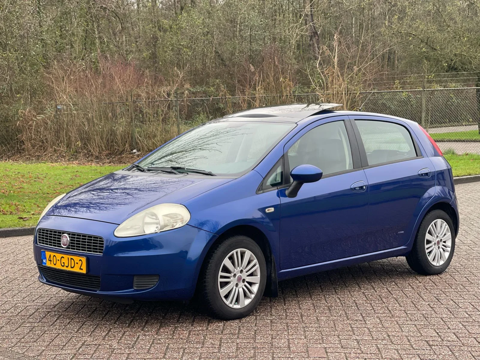 Fiat Grande Punto (2008) — foto 1