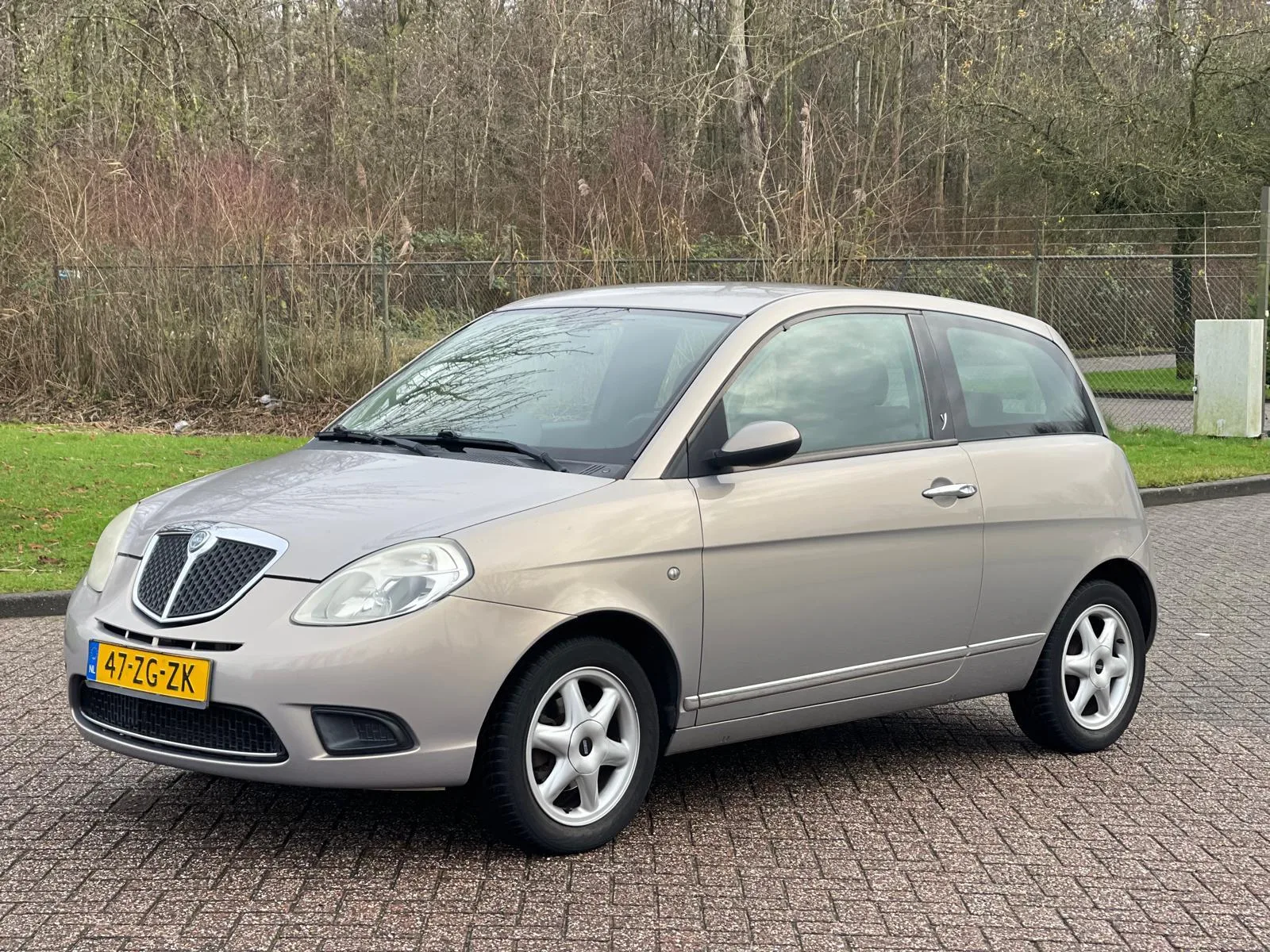 Lancia Ypsilon (2008) — foto 1