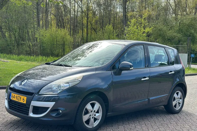 Renault Scénic (2011)