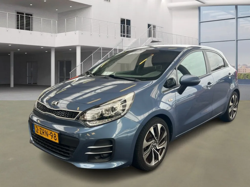 Kia Rio (2015) — foto 1
