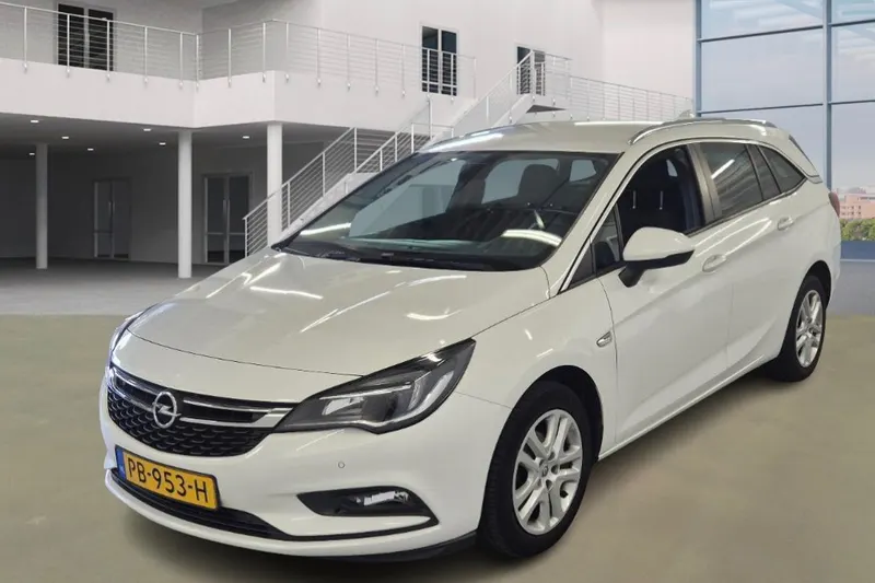 Opel Astra (2017)