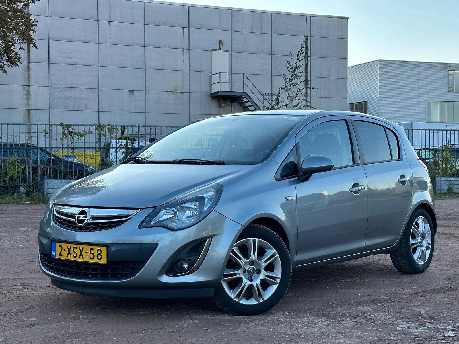 Opel Corsa (2014) — foto 1