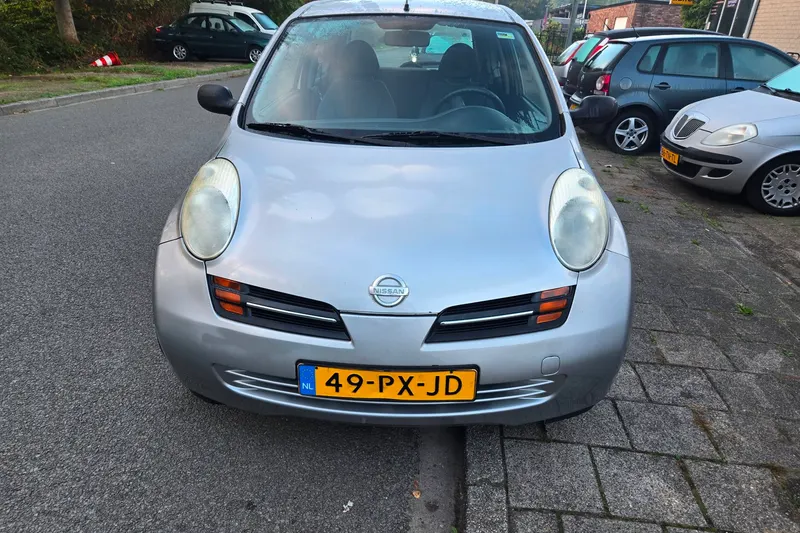 Nissan Micra (2004)