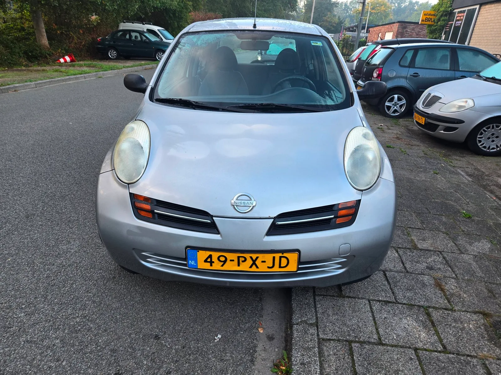 Nissan Micra (2004) — foto 1
