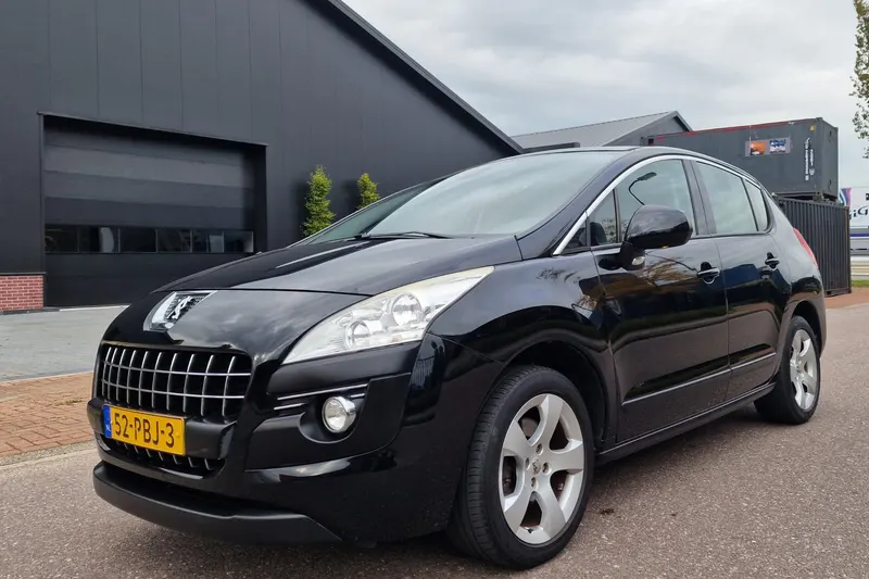 Peugeot 3008 (2011)