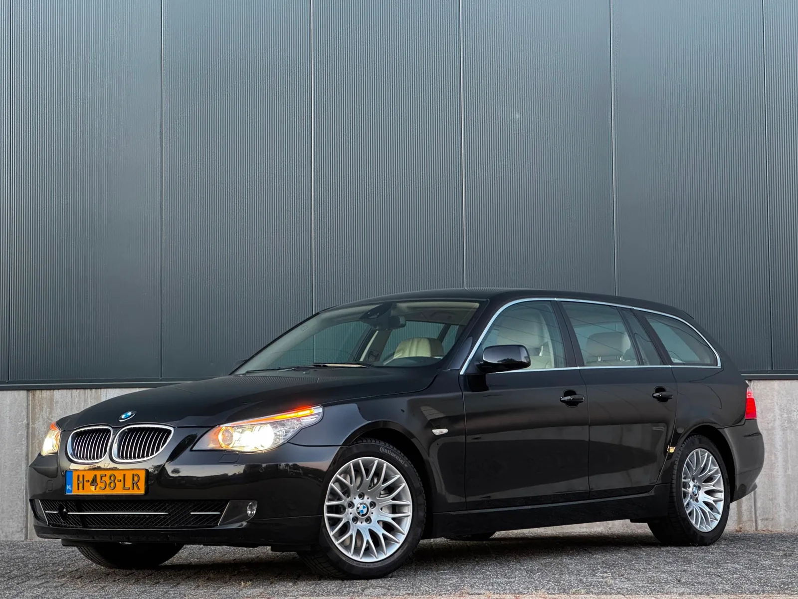 BMW 5-Serie (2009) — foto 1