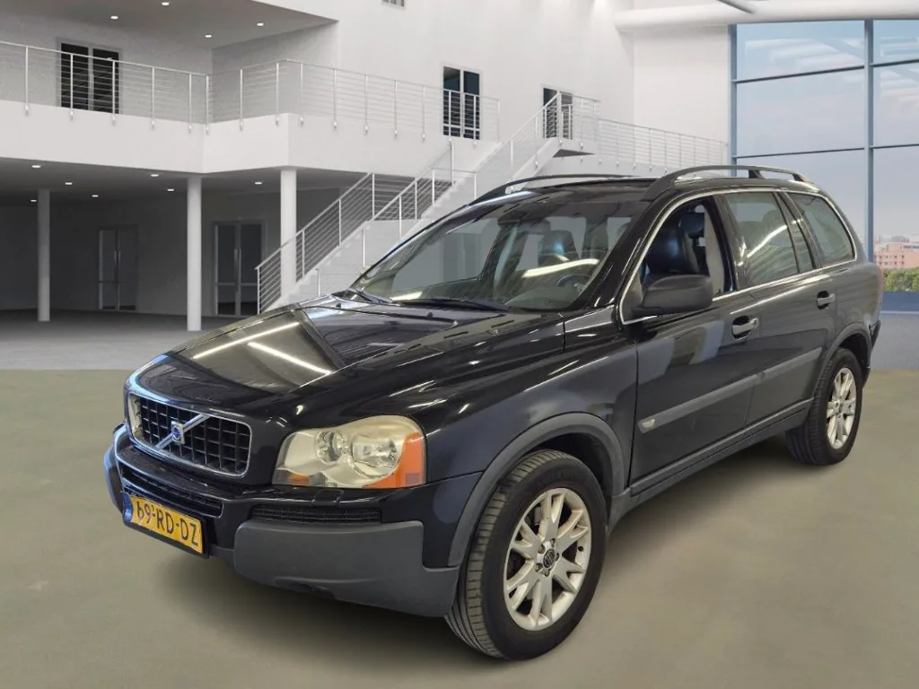 Volvo XC90 (2005) — foto 1