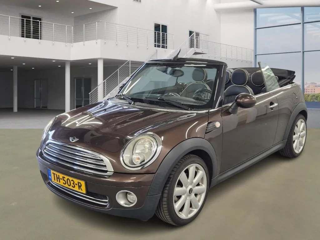 MINI Cabrio (2009) — foto 1