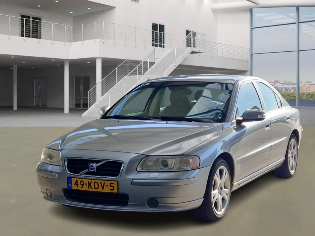 Volvo S60 (2009) — foto 1