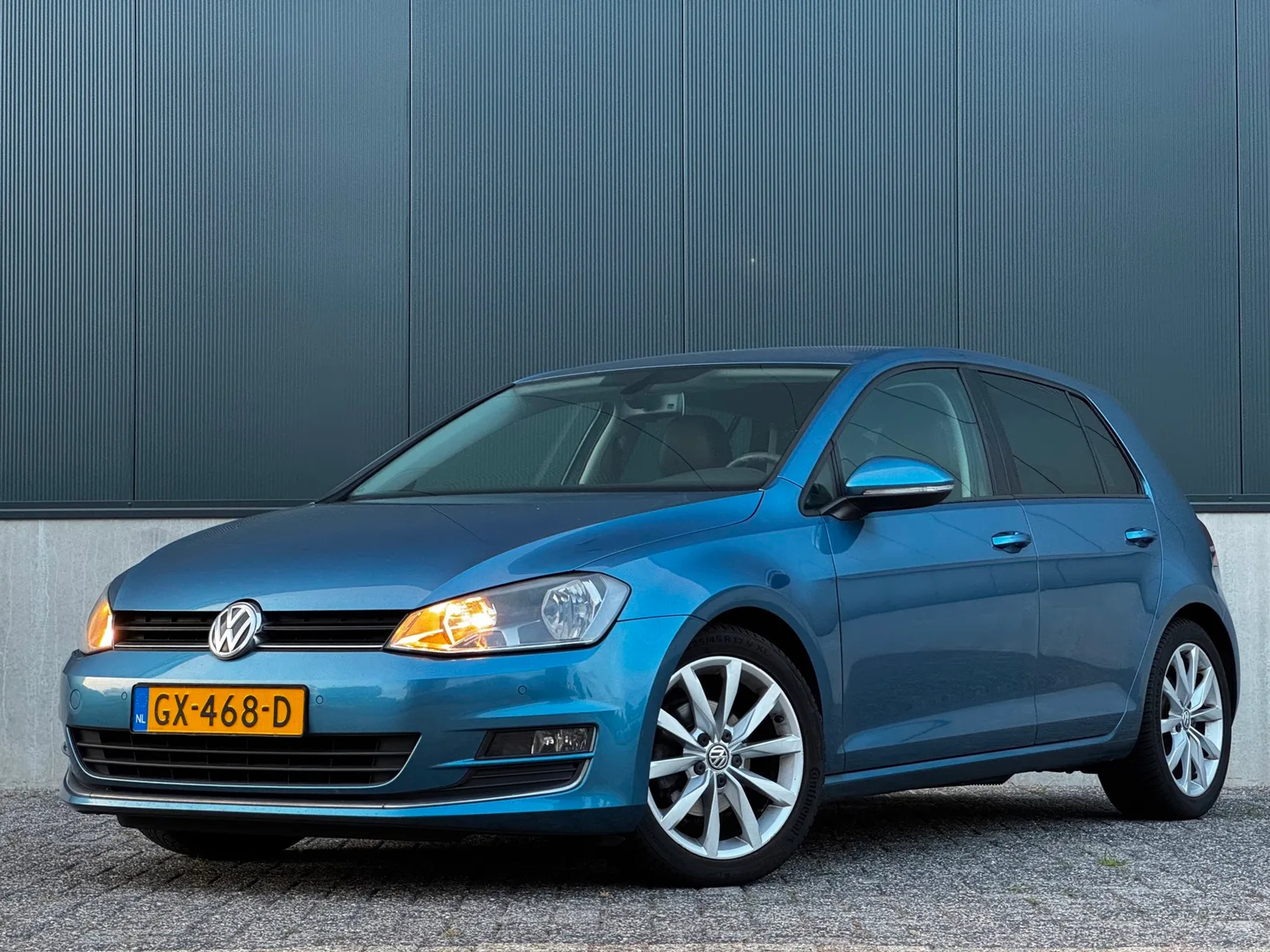 Volkswagen Golf (2015) — foto 1