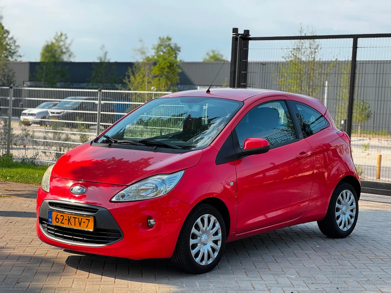Ford Ka (2010) — foto 1