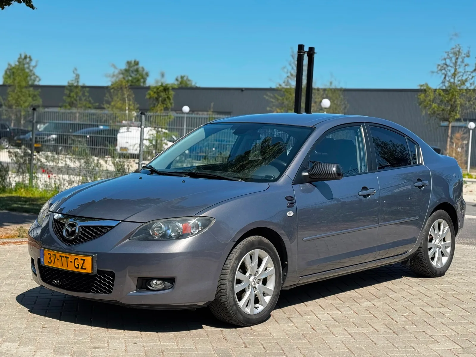 Mazda 3 (2007) — foto 1