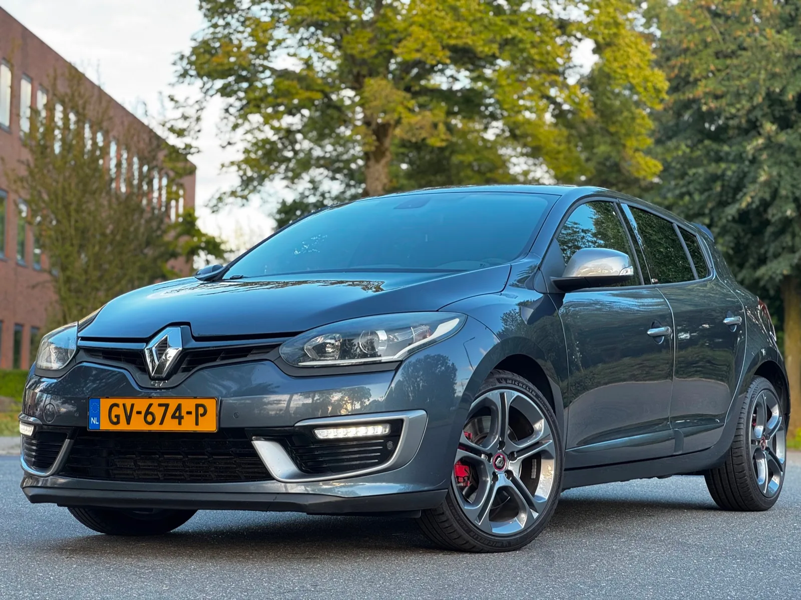 Renault Mégane (2015) — foto 1