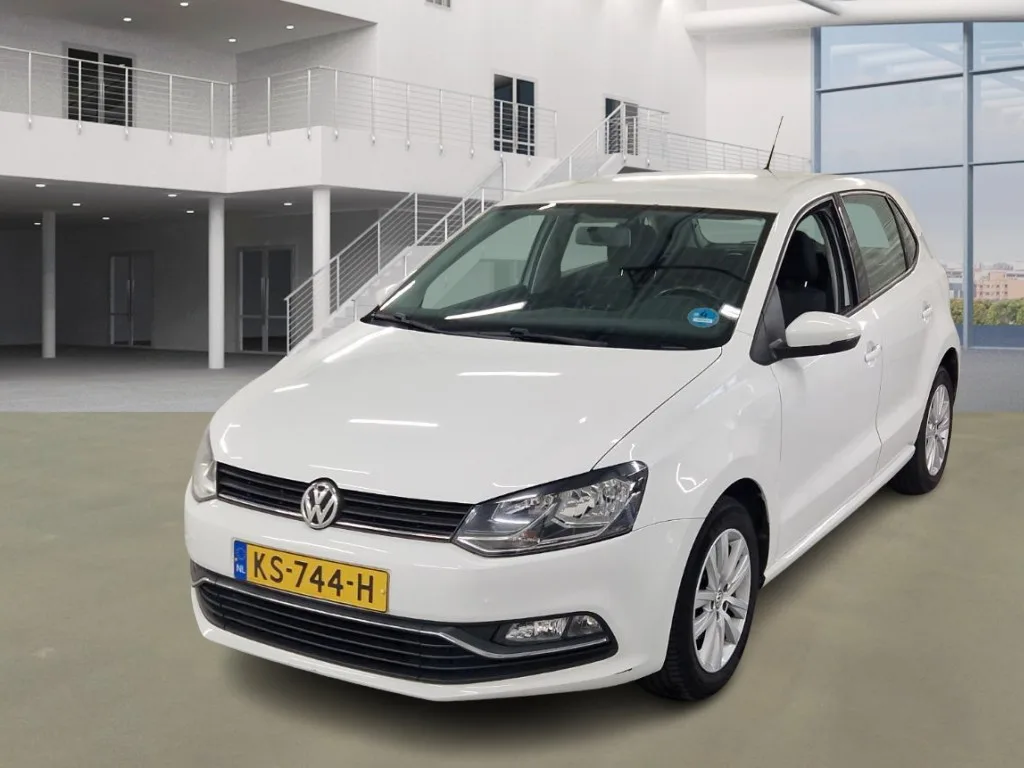 Volkswagen Polo (2016) — foto 1