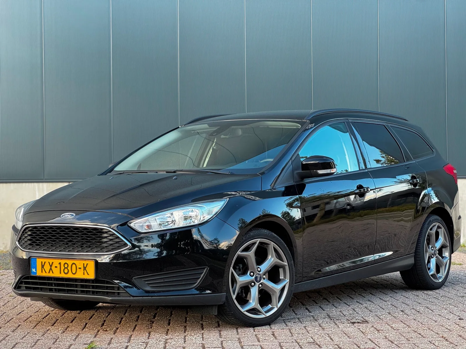 Ford Focus (2016) — foto 1