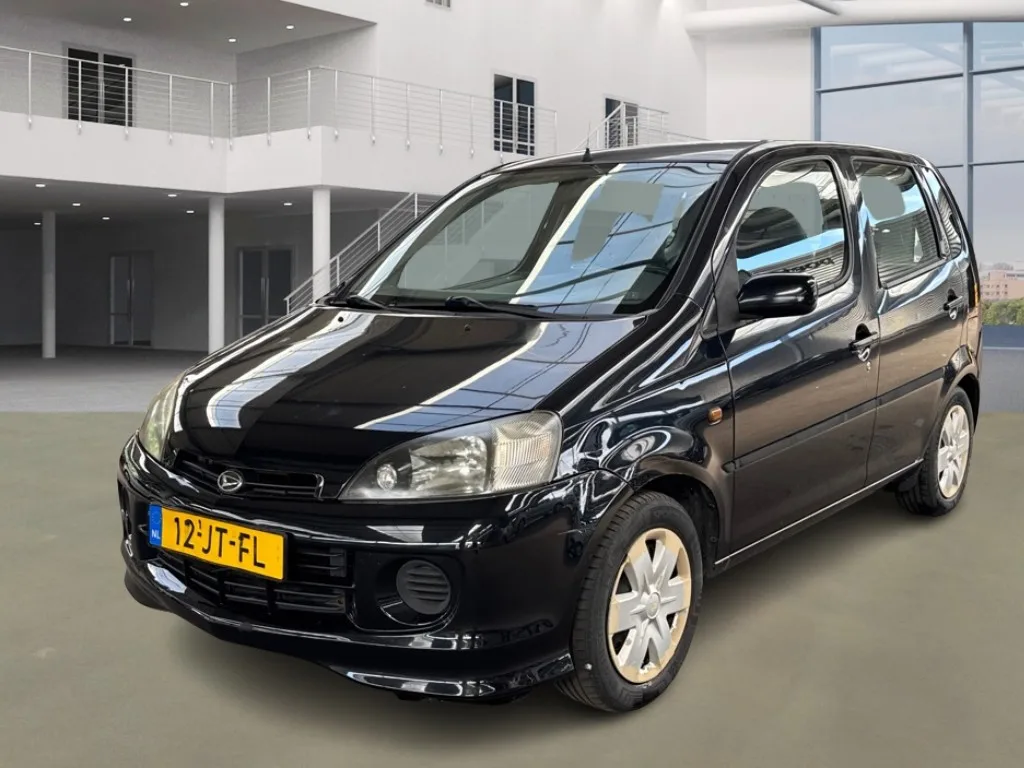 Daihatsu Young RV (2002) — foto 1