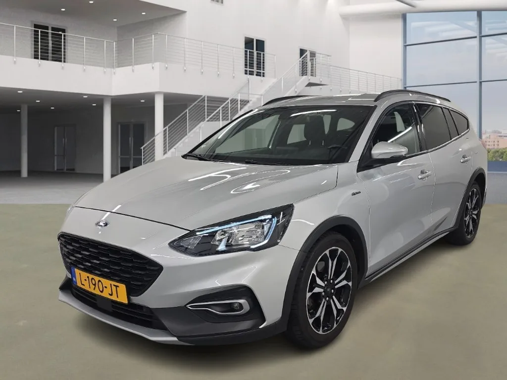 Ford Focus (2021) — foto 1