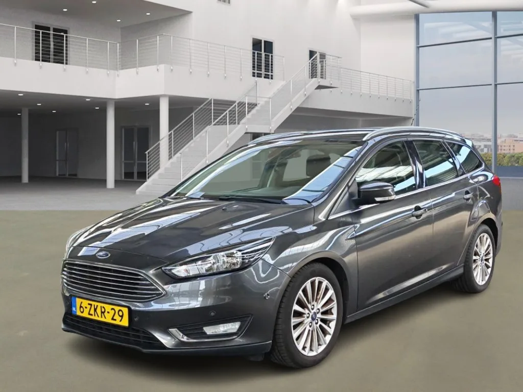 Ford Focus (2015) — foto 1