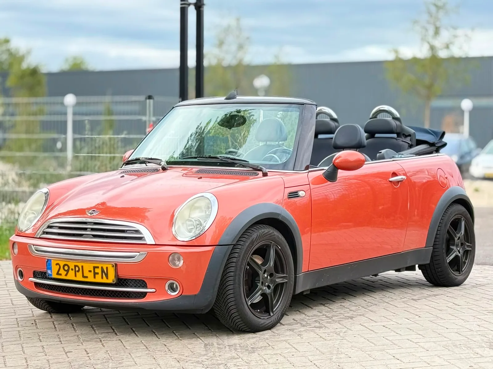 MINI Cabrio (2004) — foto 1