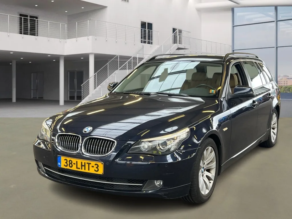 BMW 5-Serie (2010) — foto 1