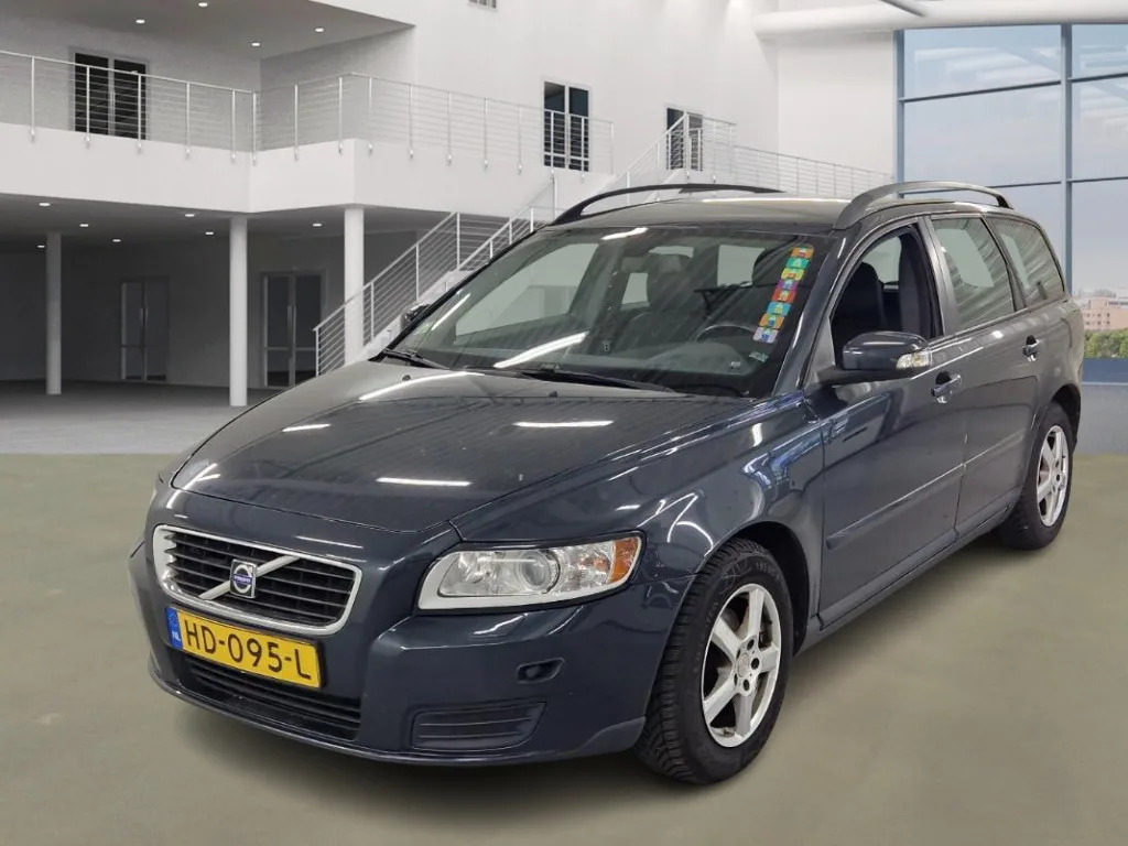 Volvo V50 (2009) — foto 1