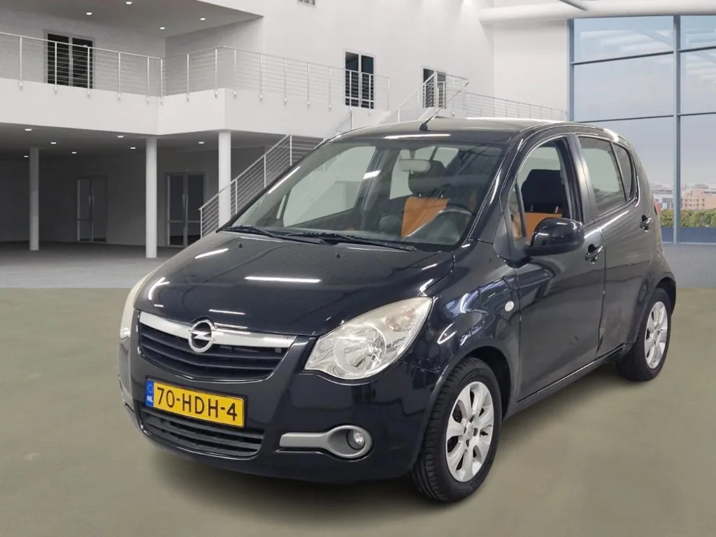 Opel Agila (2008) — foto 1