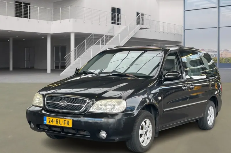 Kia Carnival (2005)