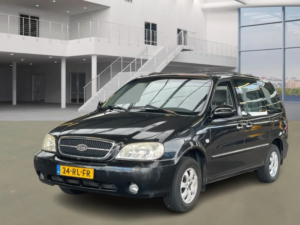 Kia Carnival (2005) — foto 1