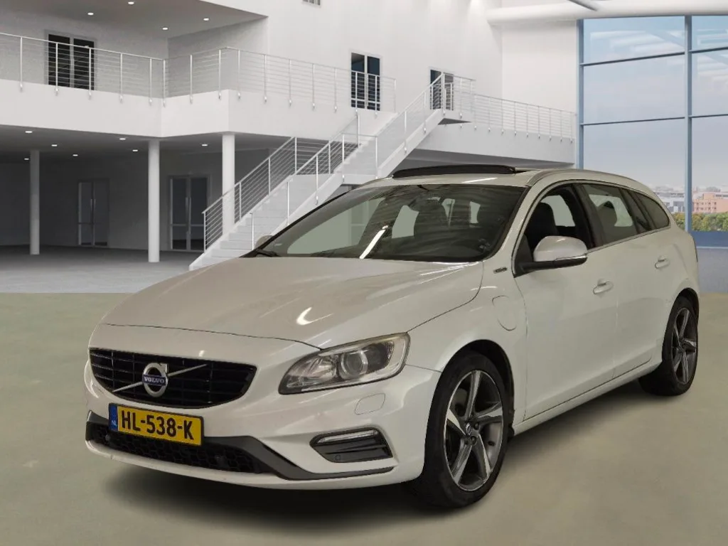 Volvo V60 (2015) — foto 1
