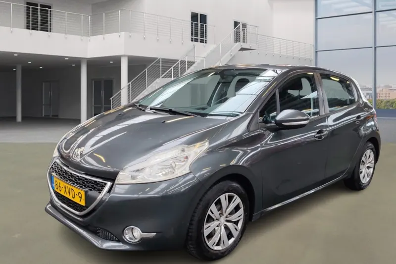 Peugeot 208 (2012)