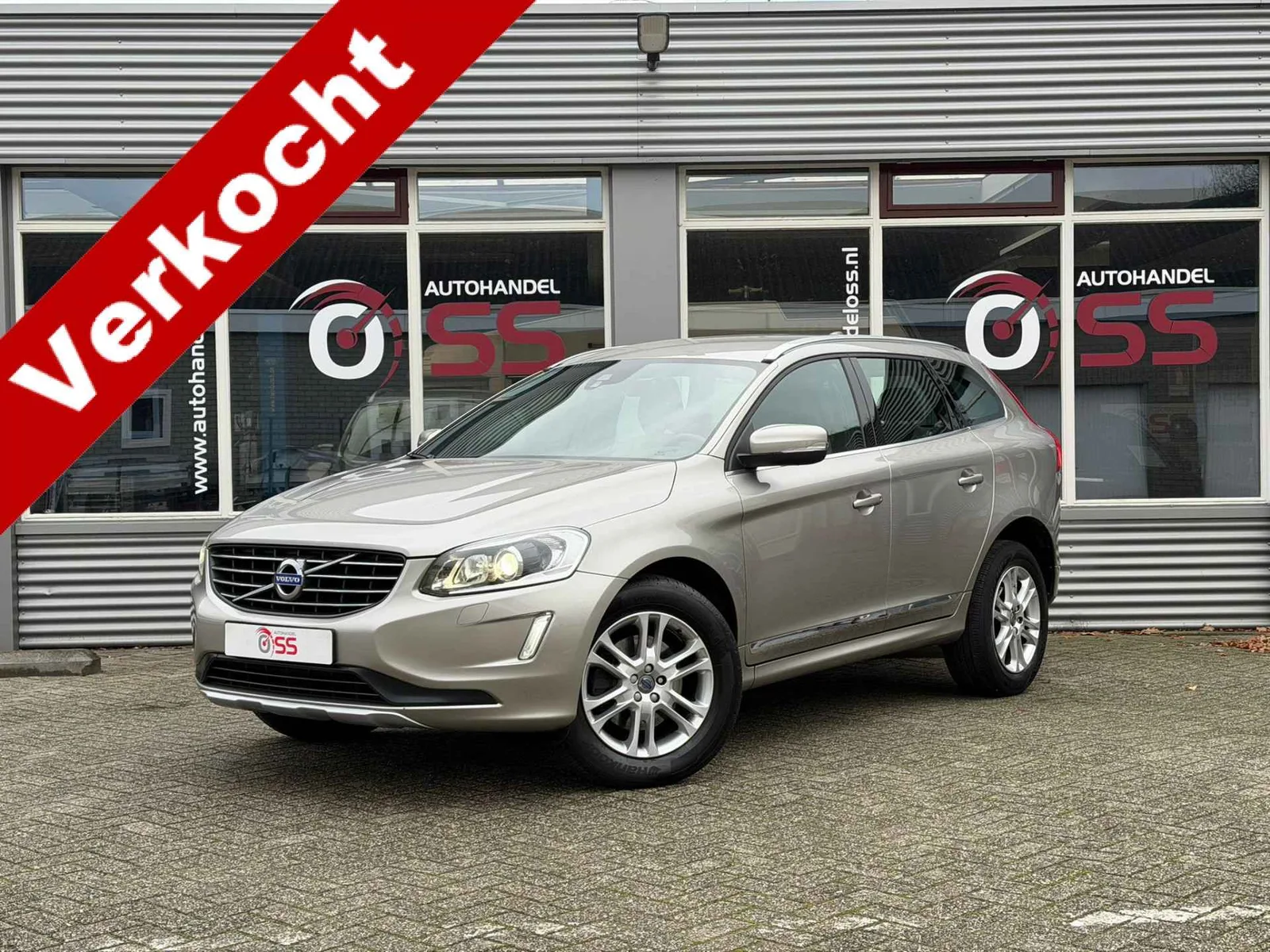 Volvo XC60 (2015) — foto 1