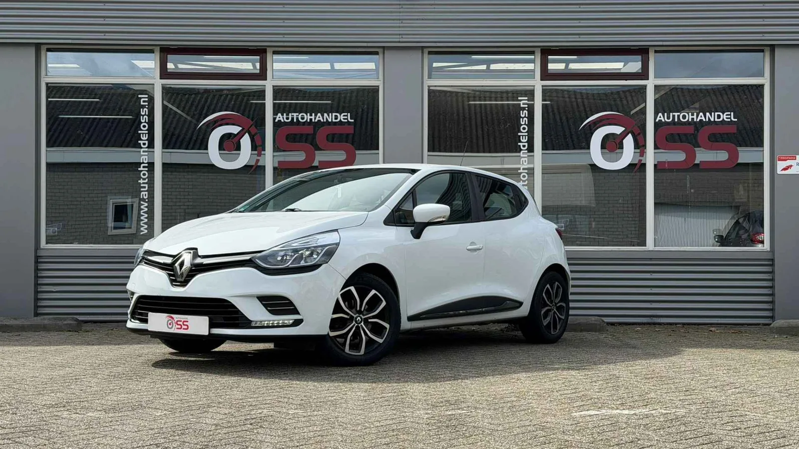 Renault Clio (2017) — foto 1