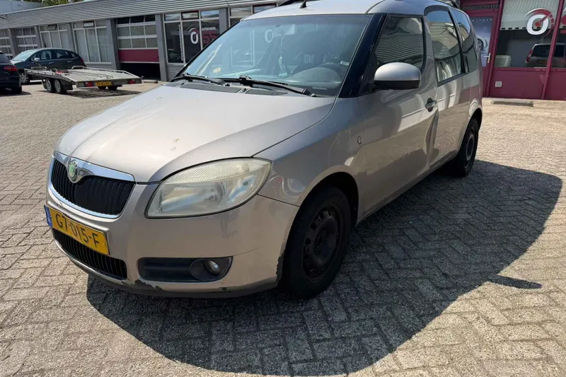 Škoda Roomster (2007)