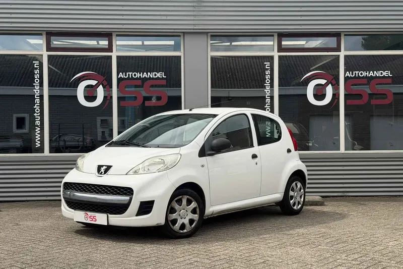 Peugeot 107 (2010)