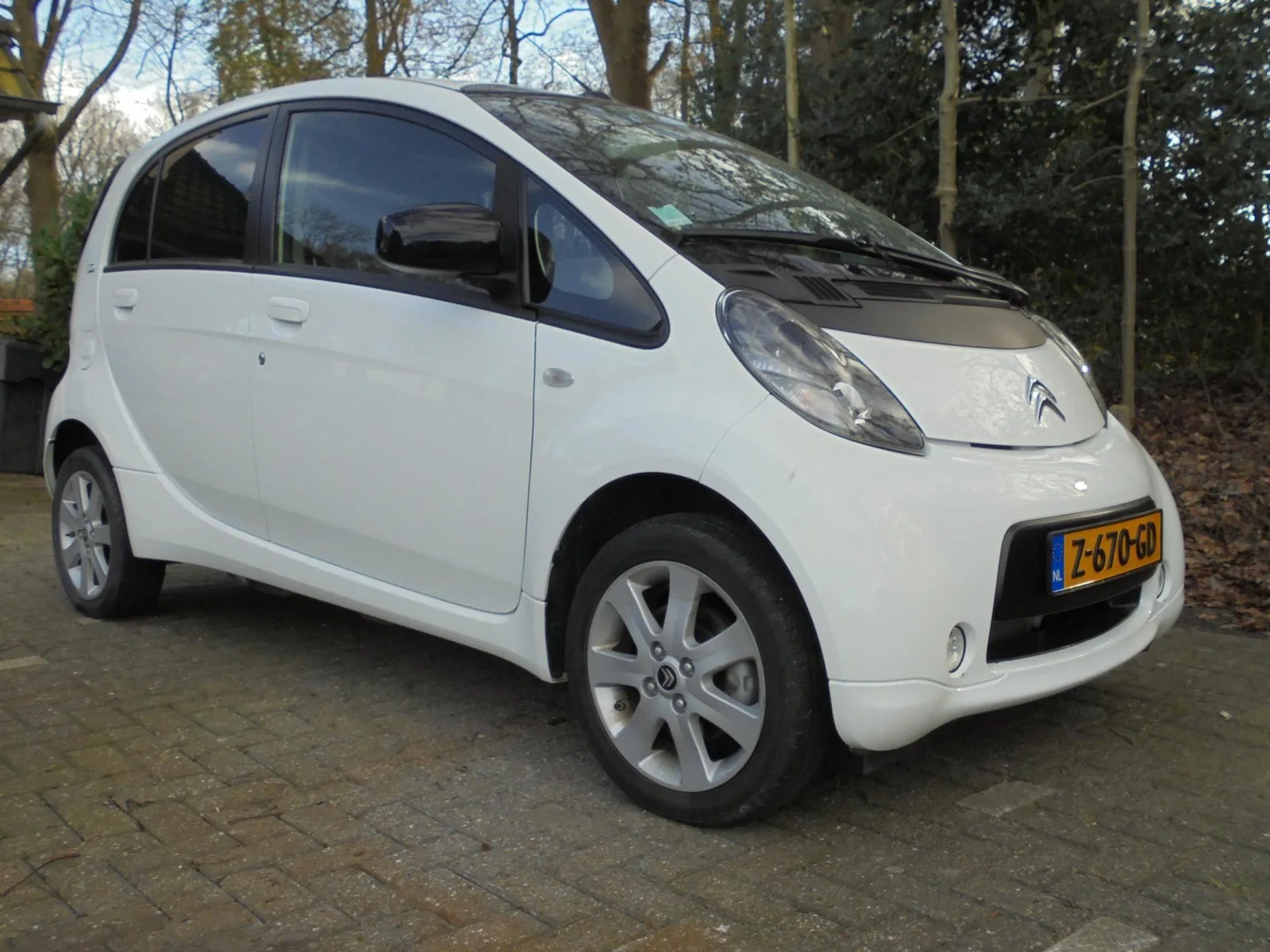 Citroën C-ZERO (2020) — foto 1