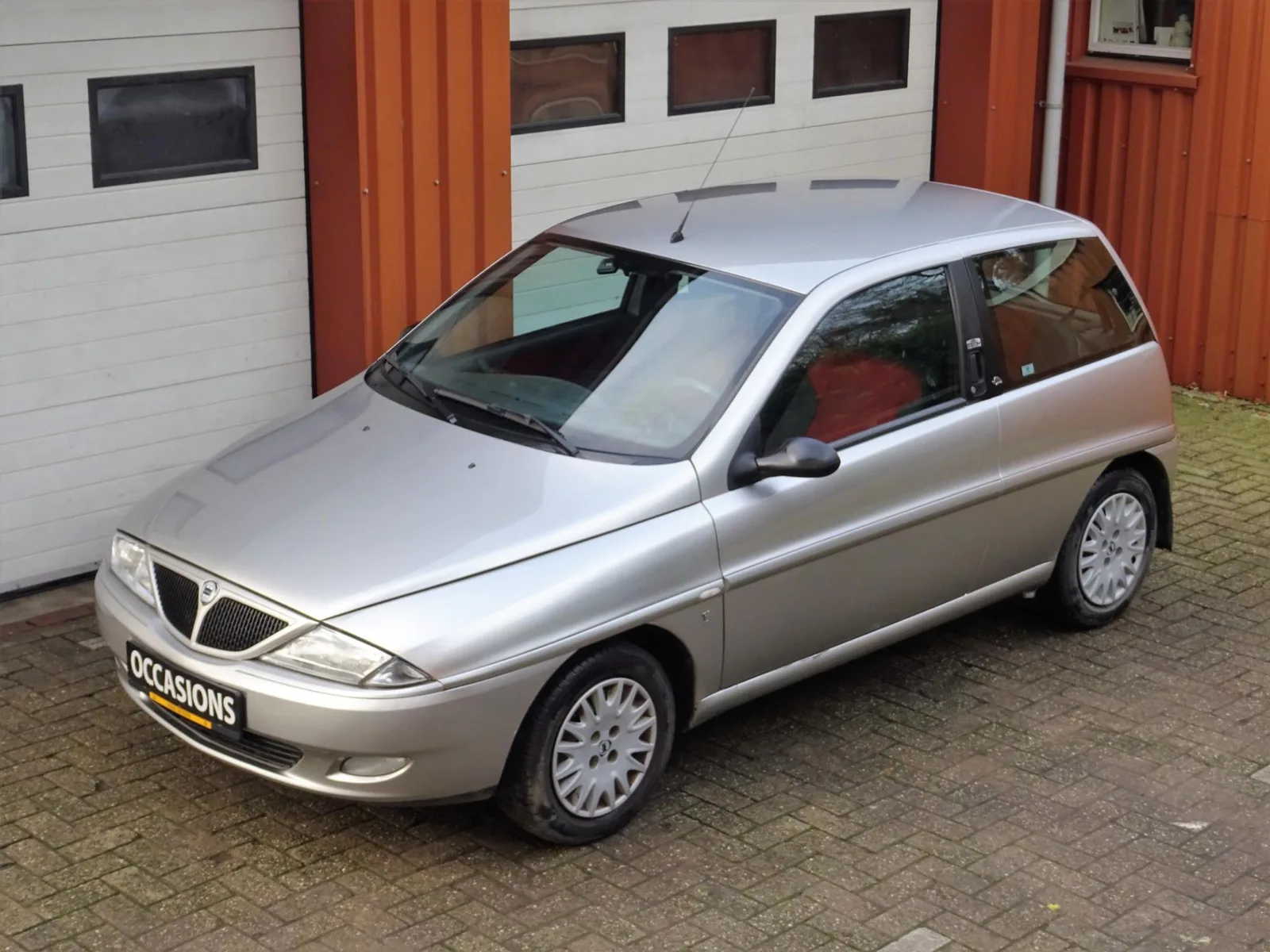 Lancia Ypsilon (2000) — foto 1