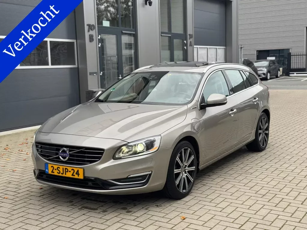 Volvo V60 (2013) — foto 1