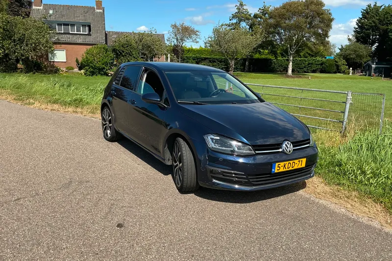 Volkswagen Golf (2013)